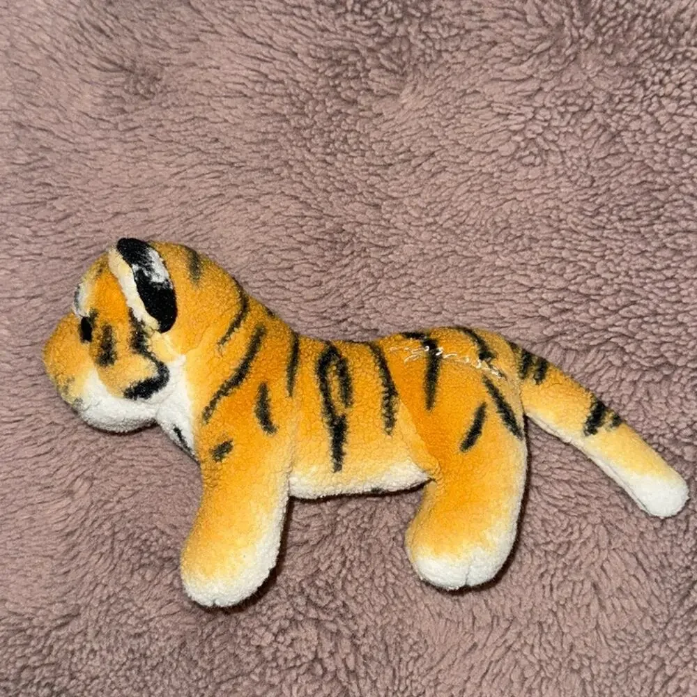 Just For Laughs Tigressa Tiger 5” X 9” Plush